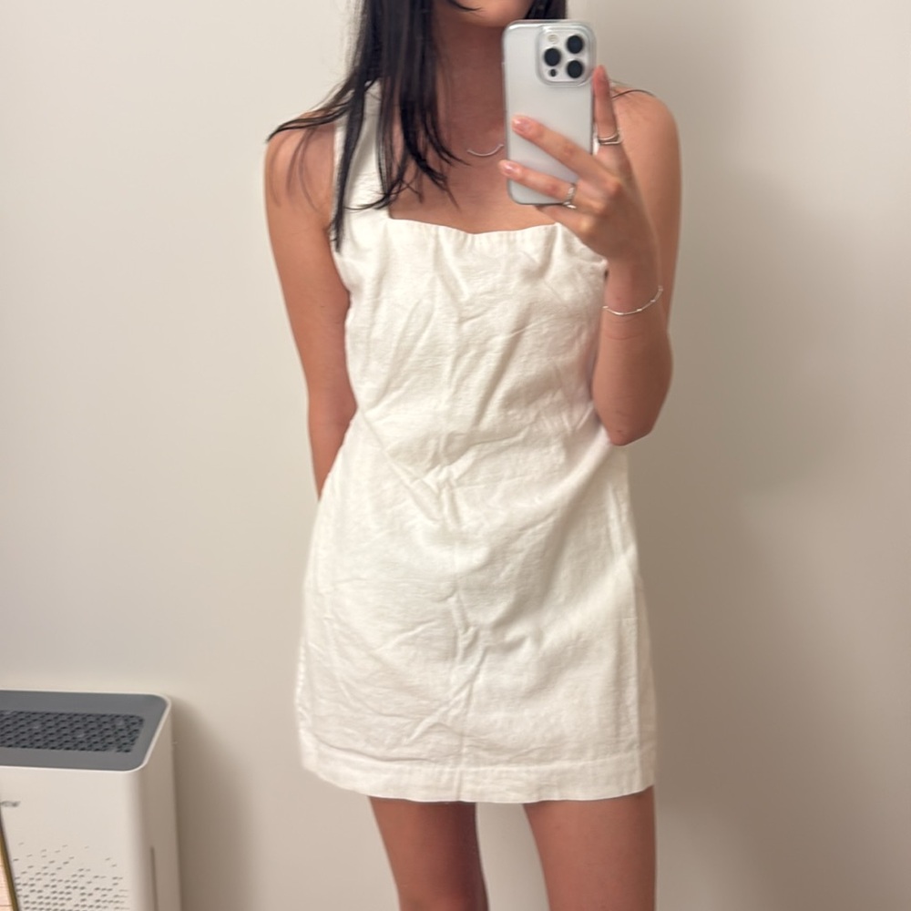 white Linen pocket dress